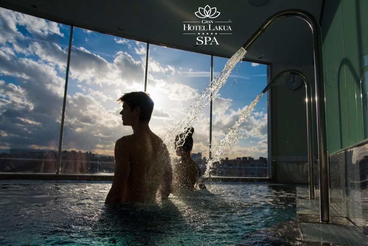 Gran Hotel Lakua Vitoria-Gasteiz Exterior photo Spa at Hotel Lacua